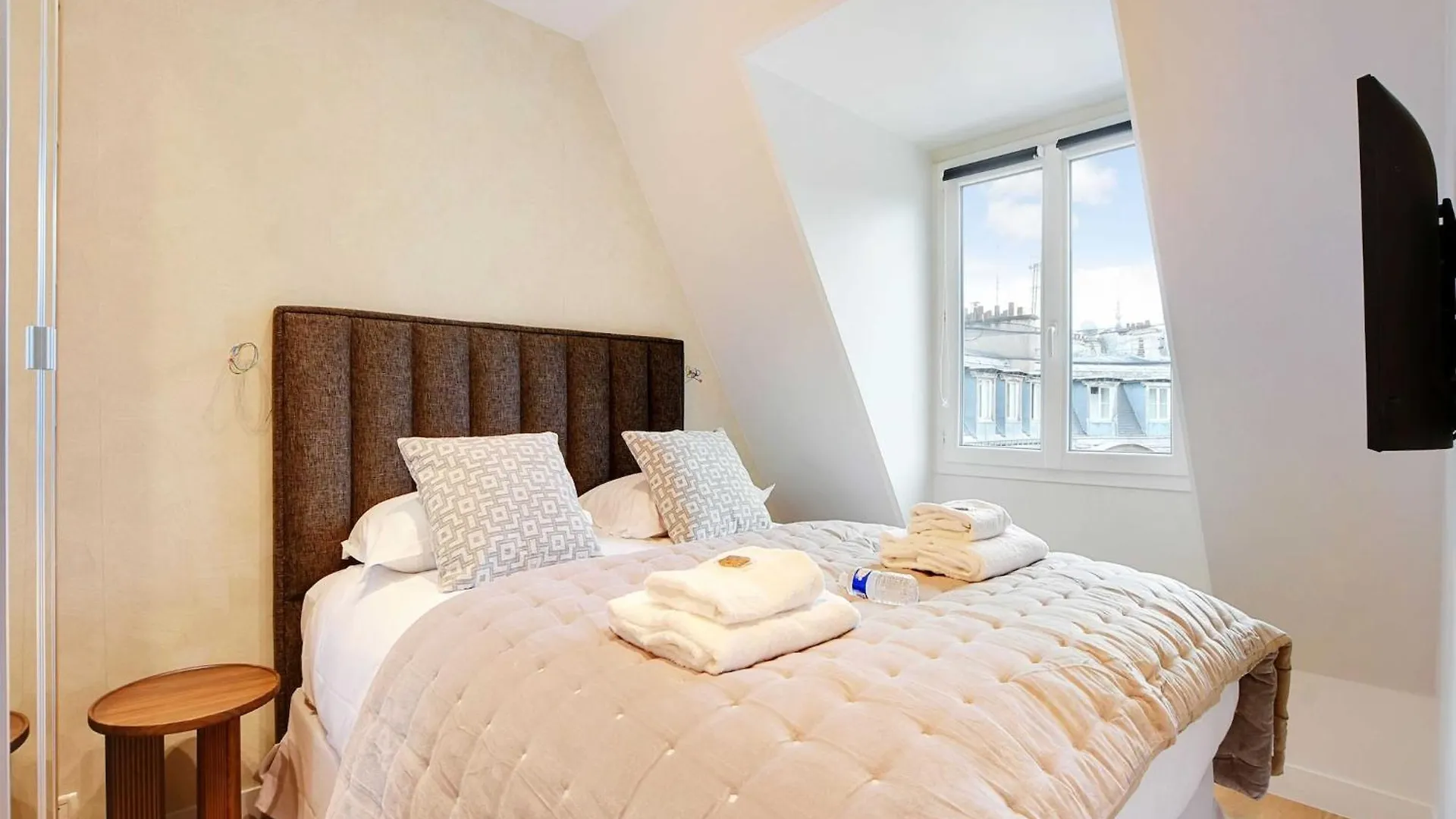Charming Flat - 1Br 3P - Arc De Triomphe Apartment Paris